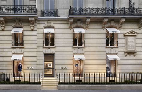 fendi paris montaigne|montaigne paris boutique.